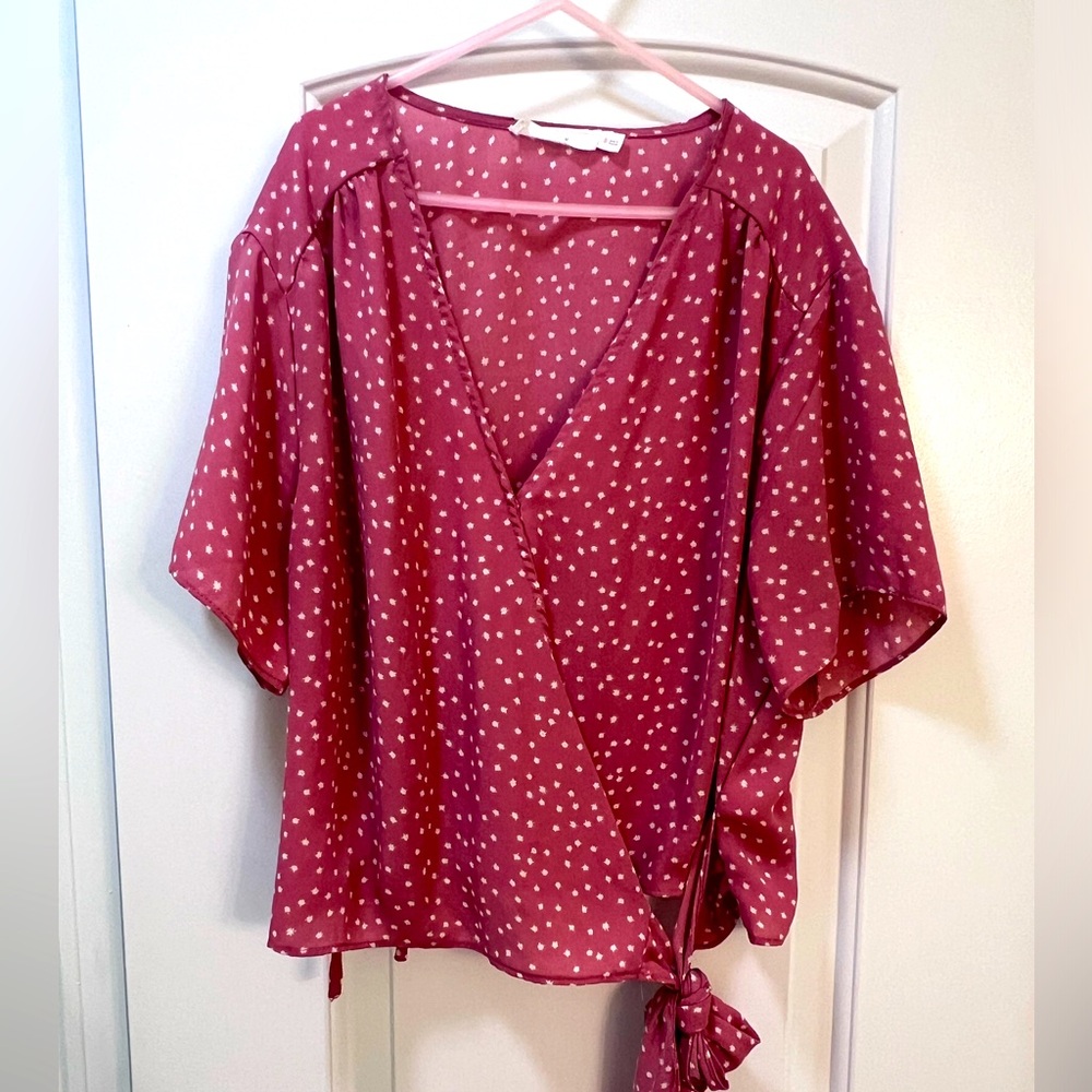 EUC women’s blouse with side tie